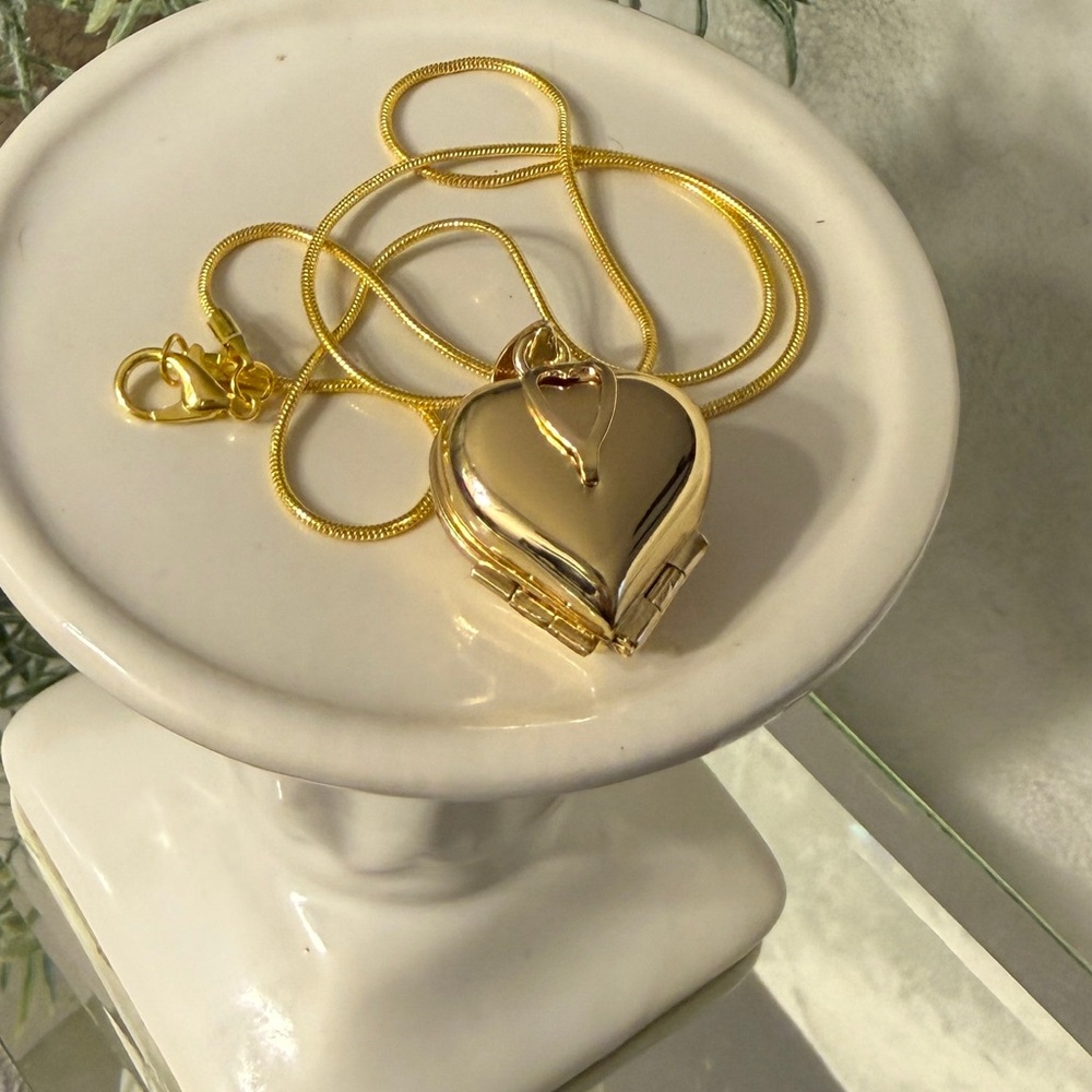 1Pcs Gostear Cute Four leaf Clover Love Heart
Photo Pendant - Picture 9 of 11